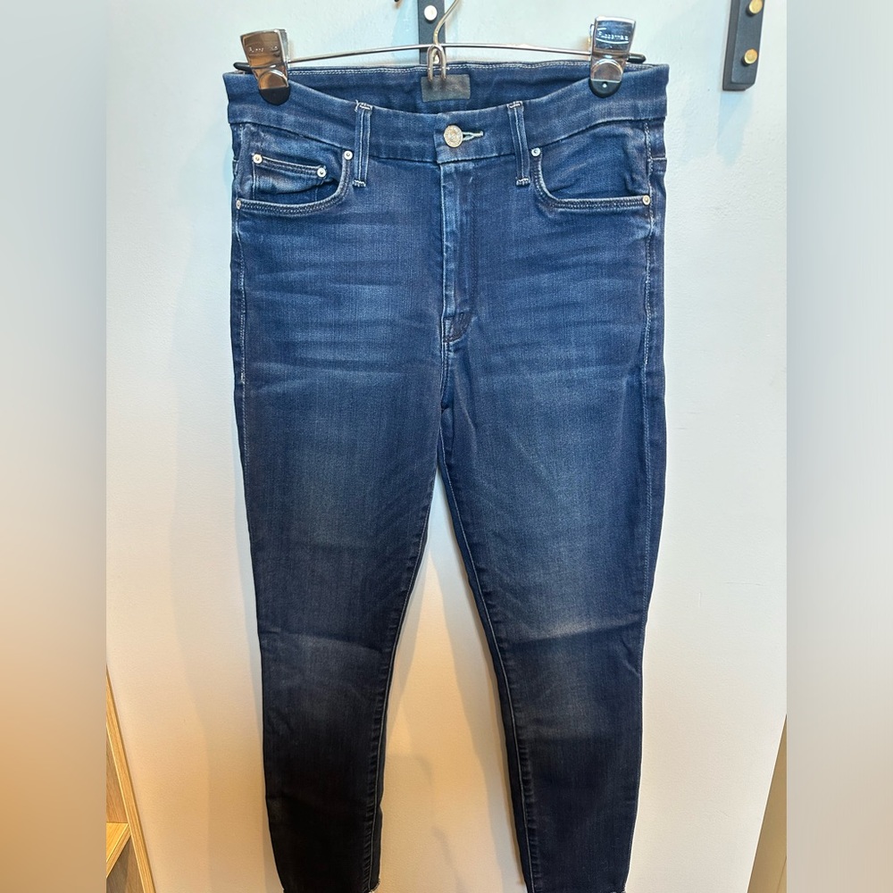 MOTHER High Waisted Looker Ankle Fray Jeans